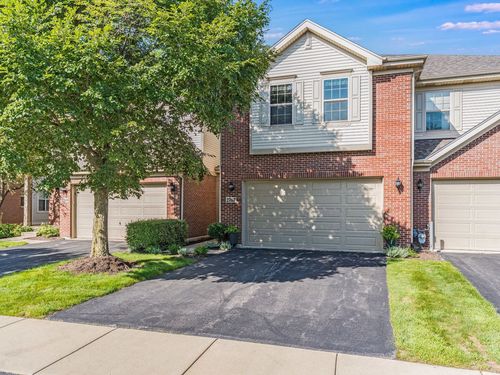 2767 Blakely Ln, Naperville, IL, 60540-1903 | Card Image
