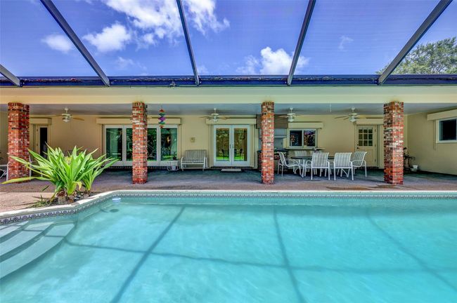 11000 Sw 75 Th Ct, House other with 5 bedrooms, 3 bathrooms and null parking in Pinecrest FL | Image 41