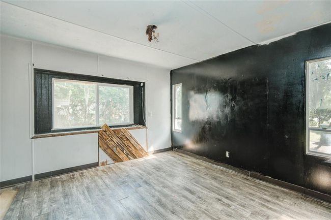 2726 Shady Creek Ln, House other with 3 bedrooms, 2 bathrooms and null parking in Oyster Creek TX | Image 19
