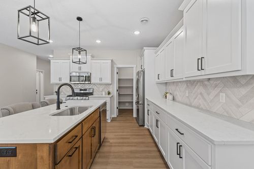 13810 102nd Ct N, Maple Grove, MN, 55369-7590 | Card Image