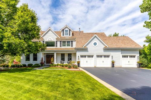 14391 W Braemore Close, Libertyville, IL, 60048-4847 | Card Image