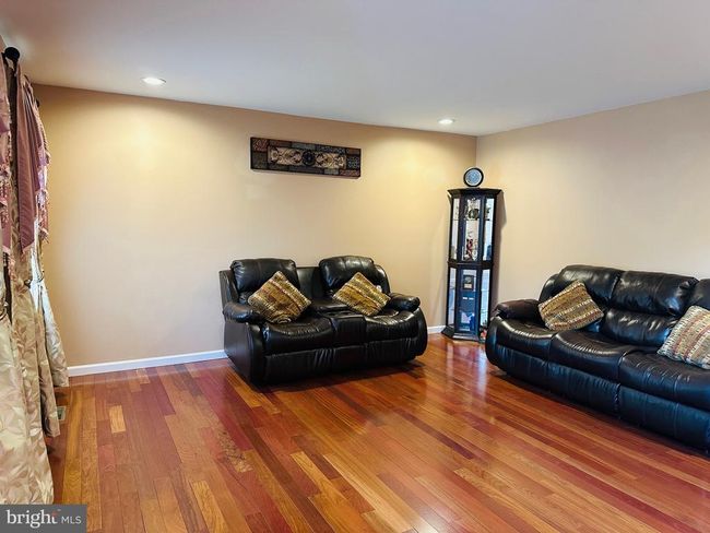 8 Nancy Cir, House other with 4 bedrooms, 4 bathrooms and null parking in READING PA | Image 9