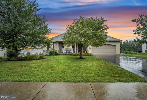 125 Torrey Pines Dr, MOUNT WOLF, PA, 17347-9575 | Card Image