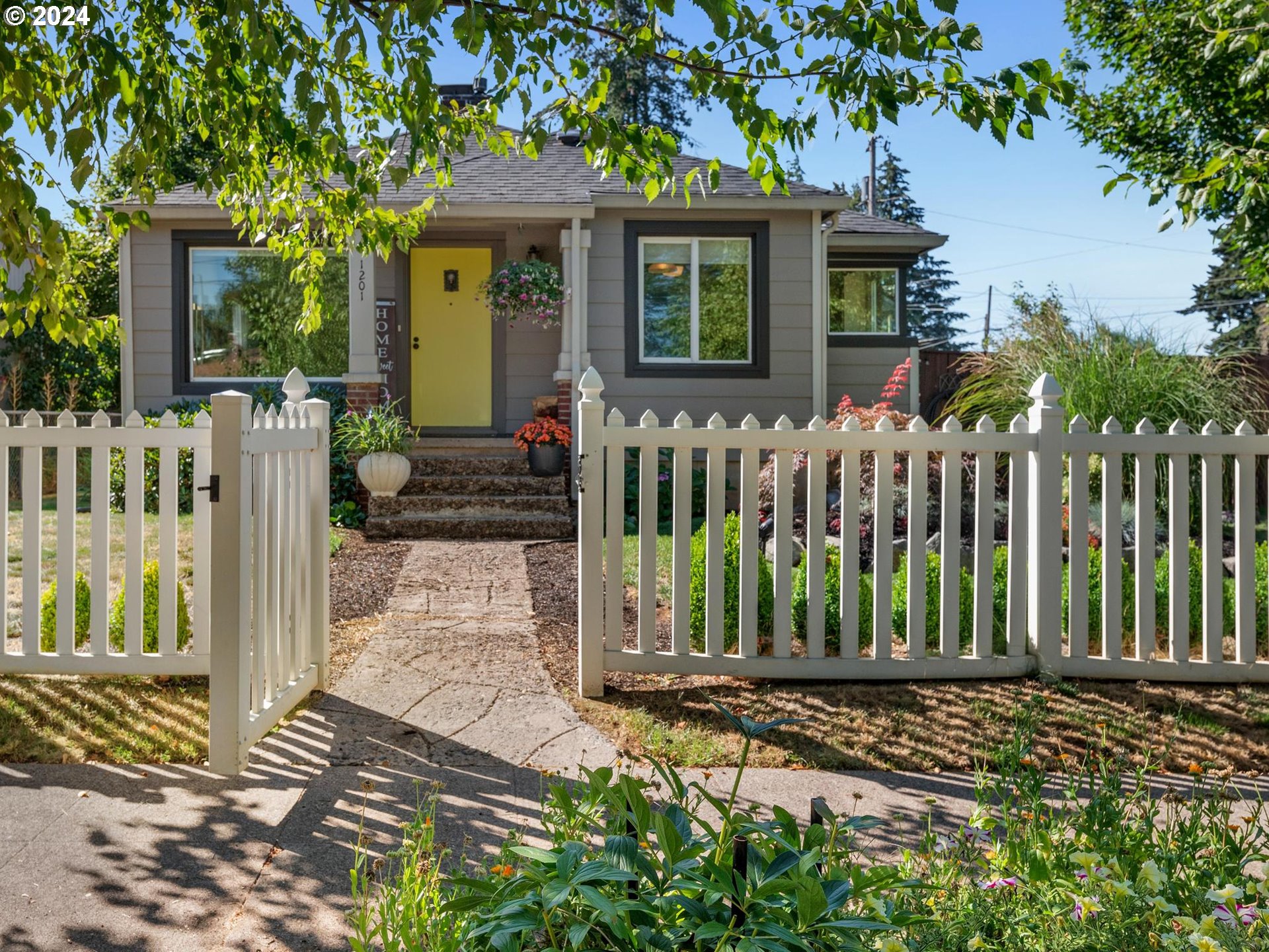 29th St, Vancouver, WA 98663