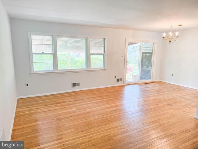 9715 Sudley Manor Dr, House other with 4 bedrooms, 3 bathrooms and null parking in MANASSAS VA | Image 7