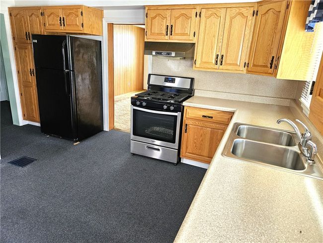 355 E Elm St, House other with 3 bedrooms, 2 bathrooms and 2 parking in Homer City PA | Image 13