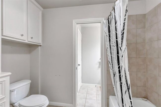 Jack and Jill Bath | Image 32