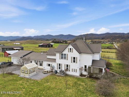 207 Thomas Rd, Speedwell, TN, 37870-7922 | Card Image