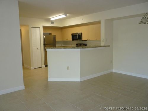 201-4211 San Marino Blvd, West Palm Beach, FL, 33409-7798 | Card Image