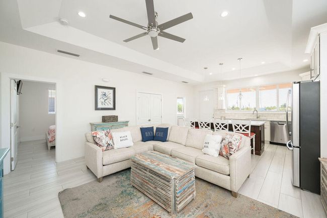 Livingroom | Image 30