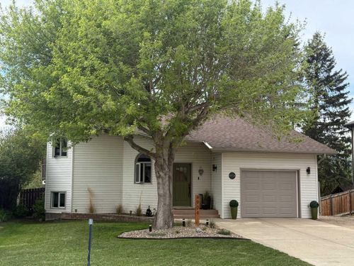 4904 43 St, Ponoka, AB, T4J1C2 | Card Image