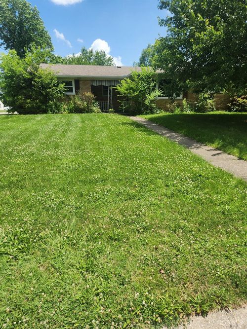 432 Clara Dr, Trenton, OH, 45067-1142 | Card Image