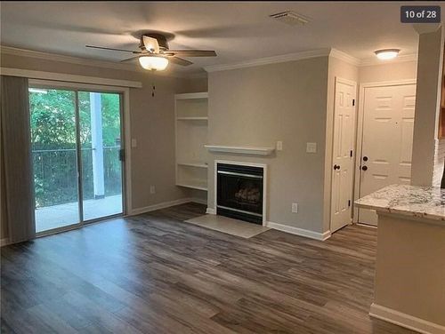 515 Granville Ct, Sandy Springs, GA, 30328-3440 | Card Image