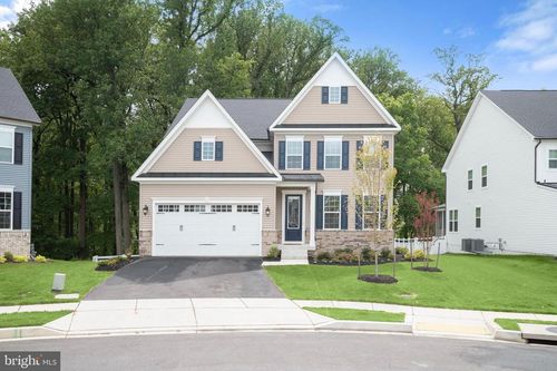8370 Mcgill Ct, LAUREL, MD, 20723-6071 | Card Image