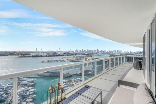 apt-2004-400 Alton Rd, Miami Beach, FL, 33139-6749 | Card Image