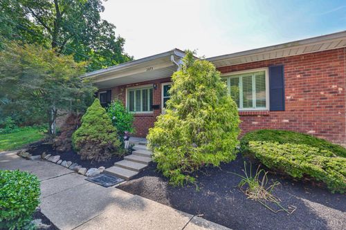 2073 Sunset Dr, Hamilton, OH, 45013-2240 | Card Image