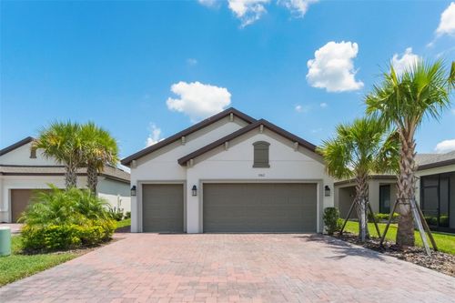 1062 Umbria Drive, KISSIMMEE, FL, 34759 | Card Image
