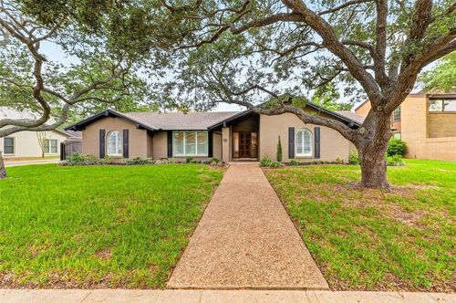 4950 Oakmont Dr, Corpus Christi, TX, 78413-2702 | Card Image