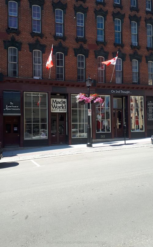 97 Walton St, Port Hope, ON, L1A1N4 | Card Image