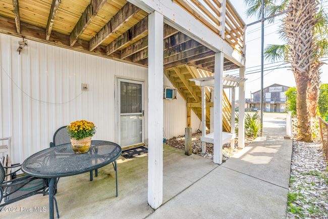 Outside Lower Unit Main Entrance | Image 35