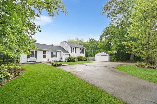 71 Groveland St, Abington, MA, 02351-2119 | Card Image