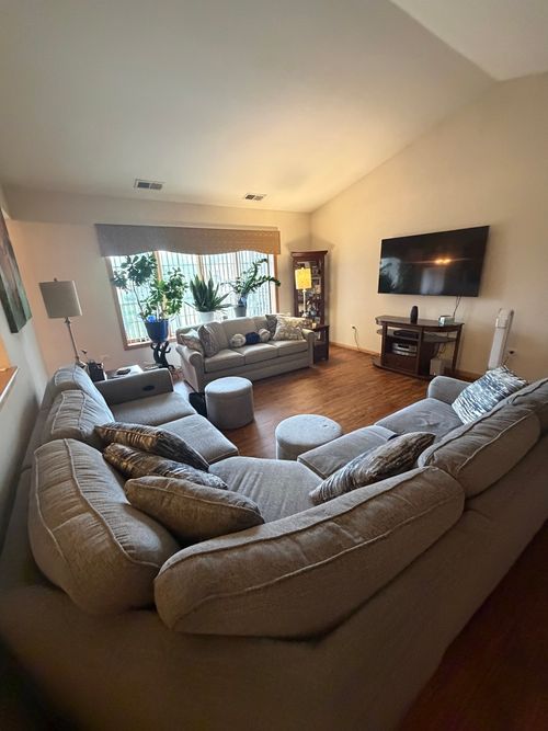301-13098 Laurel Glen Ct, Palos Heights, IL, 60463-3178 | Card Image