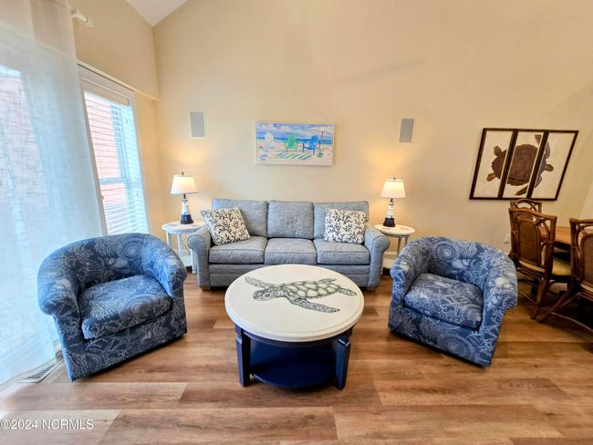 308 - 1111 Cambridge Rd, Condo with 2 bedrooms, 3 bathrooms and 1 parking in Kill Devil Hills NC | Image 5