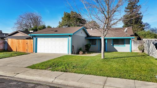 2041 Holbrook Place, Manteca, CA, 95336 | Card Image