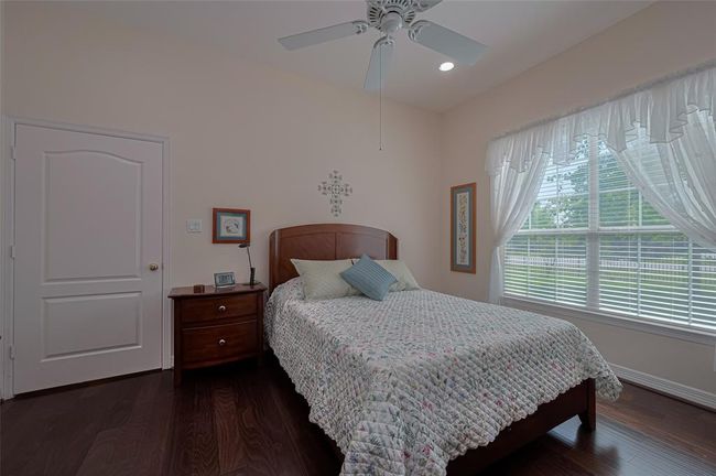 32802 Crestlake Blvd, House other with 4 bedrooms, 4 bathrooms and 3 parking in Magnolia TX | Image 32