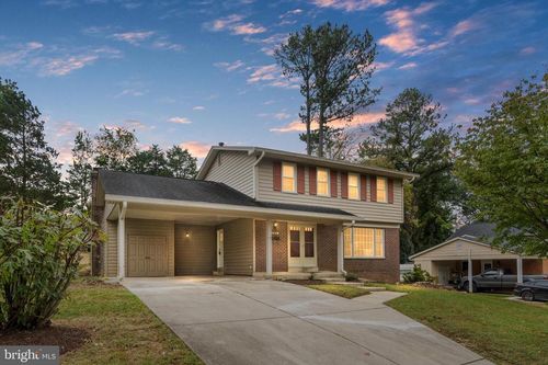 686 College Pkwy, ROCKVILLE, MD, 20850-1134 | Card Image