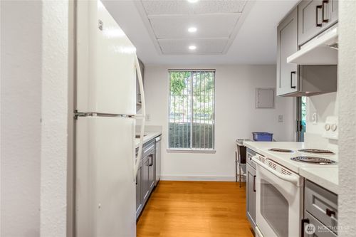 unit-1-2-17514 151st Ave Se, Renton, WA, 98058-8783 | Card Image