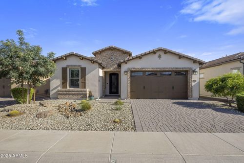 617 E Citrus Hollow Way, Queen Creek, AZ, 85140-6446 | Card Image