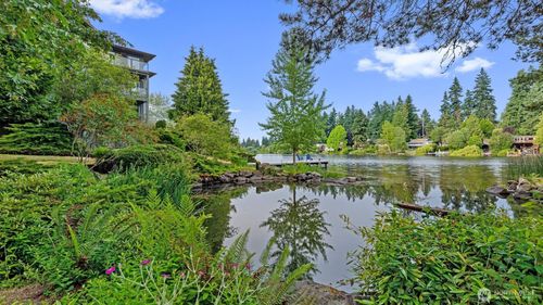 unit-332-19428 Aurora Ave N, Shoreline, WA, 98133-3975 | Card Image