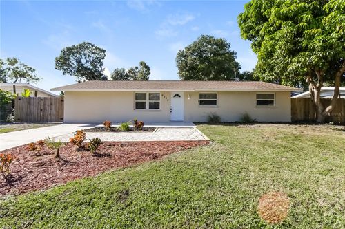 6232 Murdock Ave, SARASOTA, FL, 34231-7106 | Card Image