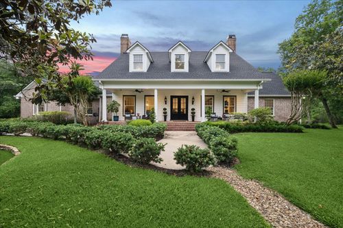 2119 Darby Ln, Fresno, TX, 77545-9240 | Card Image