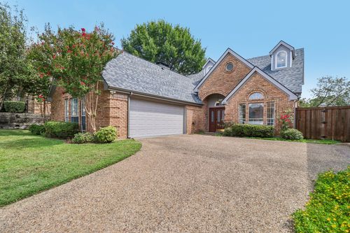 200 Sherwood Ct, Irving, TX, 75061-9122 | Card Image