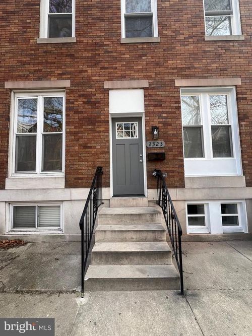2323 Guilford Ave, BALTIMORE, MD, 21218-5207 | Card Image