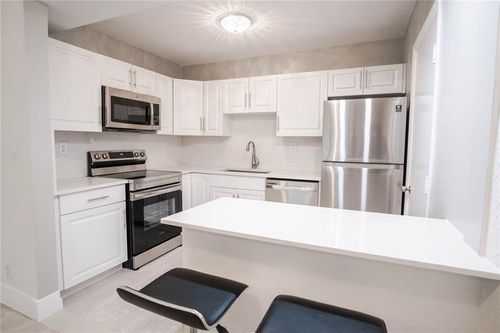 apt-d215-760 Se 2nd Ave, Deerfield Beach, FL, 33441-5427 | Card Image