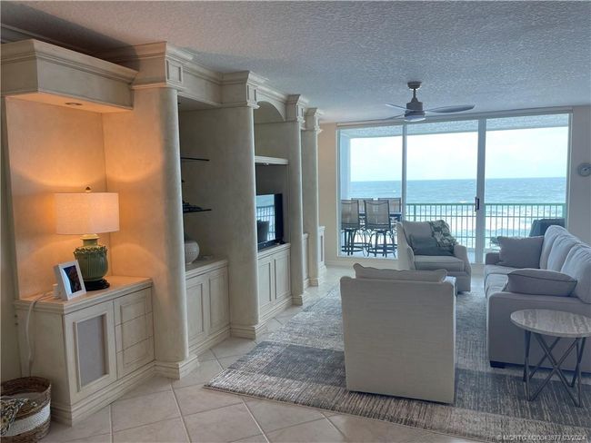 APT-303 - 8600 Ocean Dr, Condo with 3 bedrooms, 3 bathrooms and null parking in Jensen Beach FL | Image 15