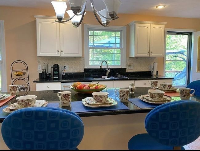NA - 338 River Rd, House other with 4 bedrooms, 3 bathrooms and 2 parking in Andover MA | Image 10