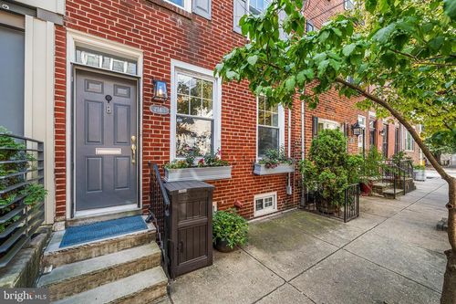 2140 Catharine St, PHILADELPHIA, PA, 19146-1208 | Card Image