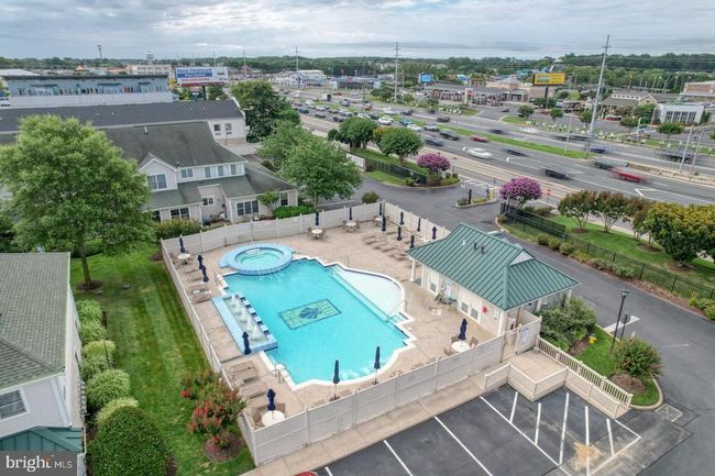 UNIT-102 - 19967 Sandy Bottom Cir, Townhouse with 3 bedrooms, 2 bathrooms and null parking in REHOBOTH BEACH DE | Image 19