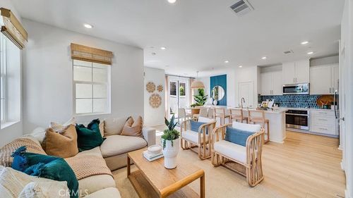 8443 Gabrielino Ct, Rancho Cucamonga, CA, 91730-0402 | Card Image