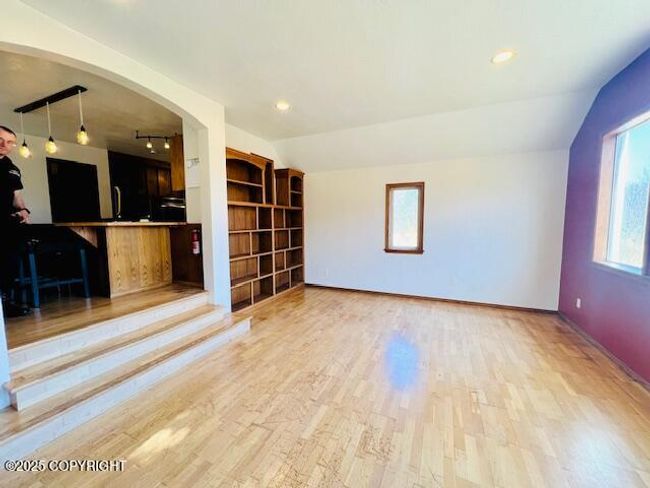 Family Room (9) | Image 45
