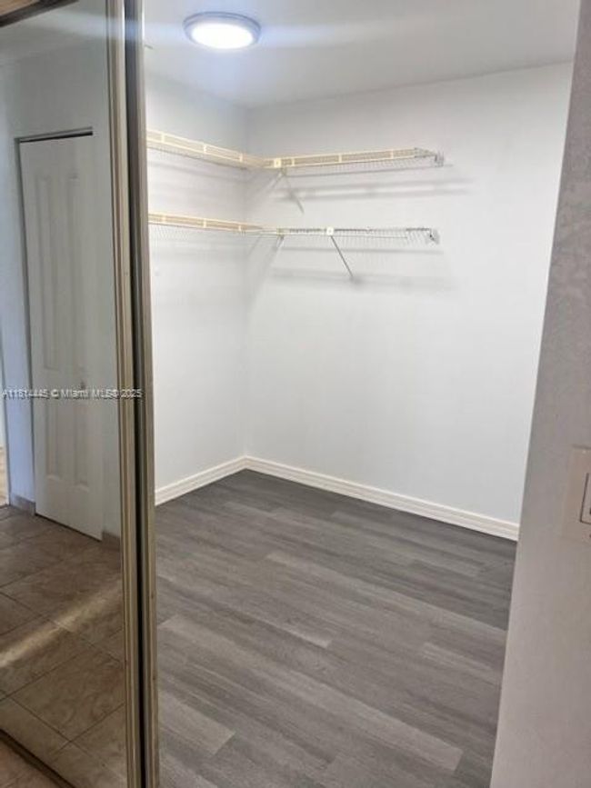 APT-511 - 958 Mockingbird Ln, Condo with 3 bedrooms, 3 bathrooms and null parking in Plantation FL | Image 17