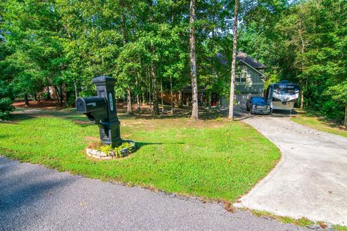 165 Spring Hill Dr, Ellerslie, GA, 31807-5872 | Card Image