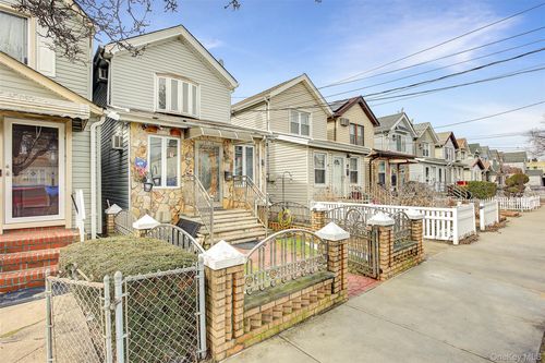 13536 95th St, Ozone Park, NY, 11417-2816 | Card Image