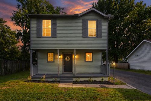 208 Errol Ln, Nashville, TN, 37209-1236 | Card Image