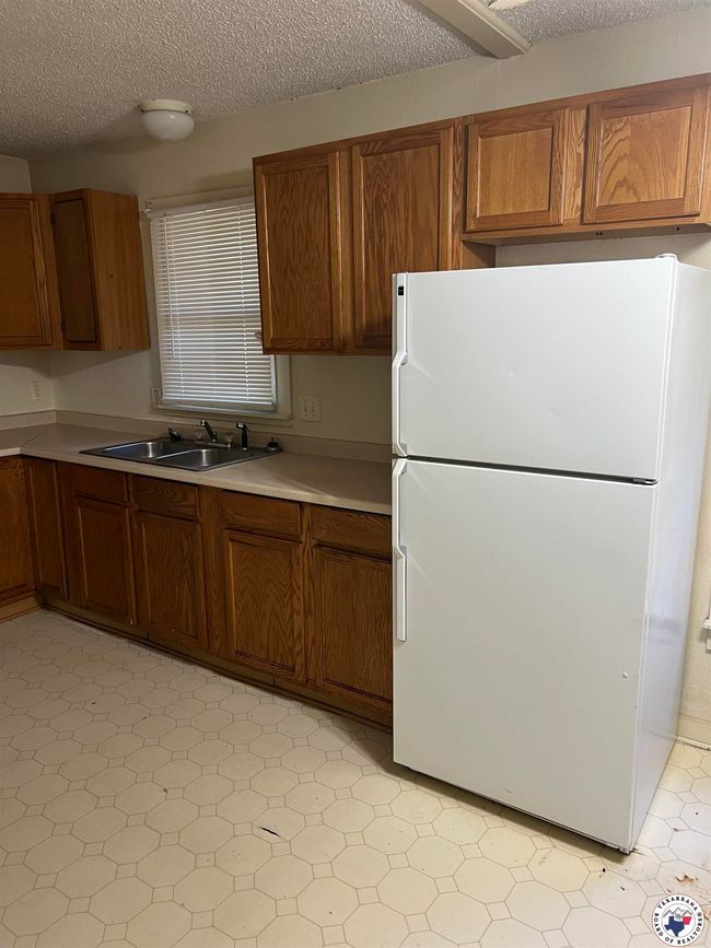 319 Crestview St, House other with 3 bedrooms, 1 bathrooms and null parking in Texarkana TX | Image 6