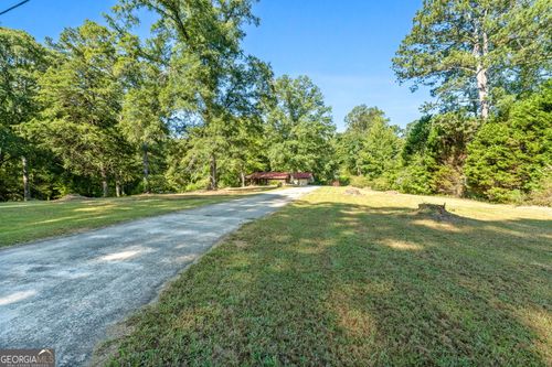 999 Linch Rd, Senoia, GA, 30276-1705 | Card Image
